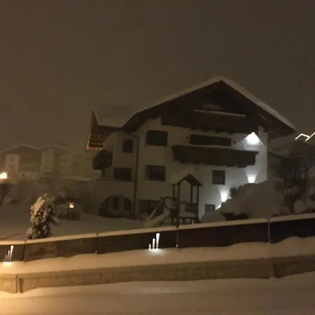 アパート Daniela フィス